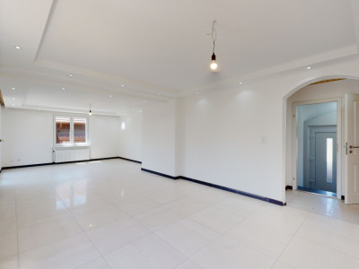 Spacieuse villa individuelle rénovée avec grand jardin potager image 6