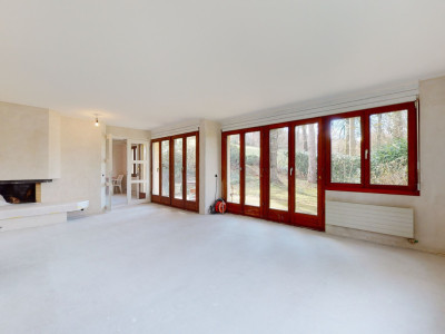 Geräumige 6.5-Zimmer Maisonettewohnung mit grossem Garten image 4