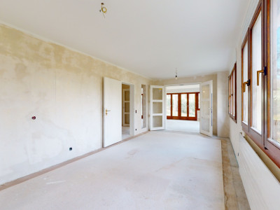 Geräumige 6.5-Zimmer Maisonettewohnung mit grossem Garten image 8