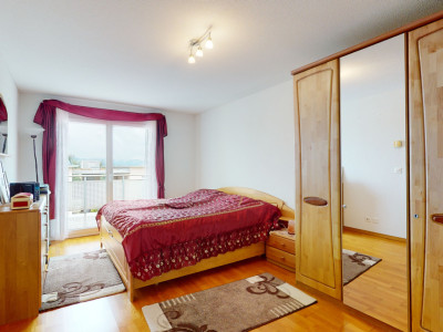 Aussergewöhnliches Reihenhaus mit toller Aussicht in Worb image 6