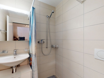 Aussergewöhnliches Reihenhaus mit toller Aussicht in Worb image 11