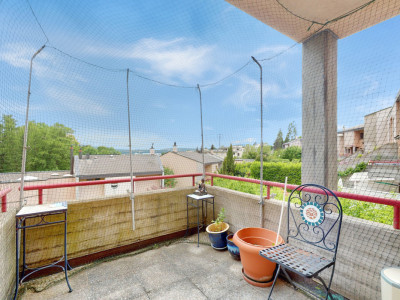 Spacieux appartement contemporain dans quartier résidentiel image 2