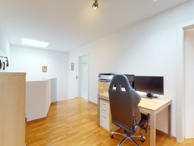 Spacieux appartement contemporain dans quartier résidentiel image 10