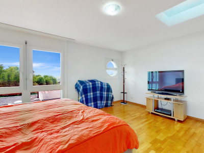 Spacieux appartement contemporain dans quartier résidentiel image 11