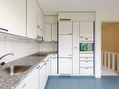 Helle 4.5-Zimmer Maisonette Wohnung an zentraler Lage image 2