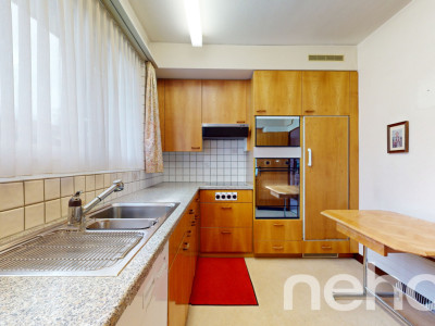 Besonderes Einfamlienhaus mit Landreserve und traumhafter Aussicht image 3