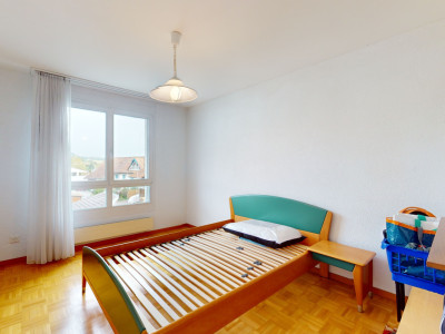 Lichtdurchflutete 4.5-Zimmerwohnung an gut angebundener Lage image 11