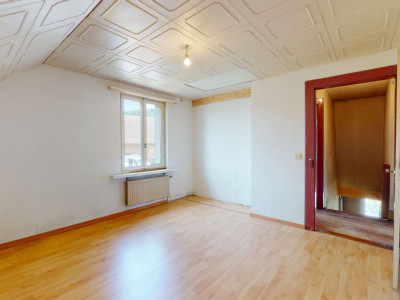 Liebhaberobjekt: Gut erhaltenes Haus mit grossem Grundstück image 5