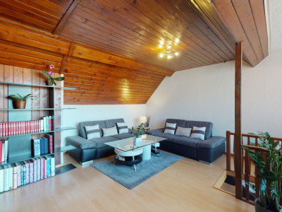 Maison de charme 5 pièces au centre dOllon image 4