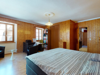 Maison de charme 5 pièces au centre dOllon image 6