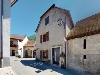 Maison de charme 5 pièces au centre dOllon image 11