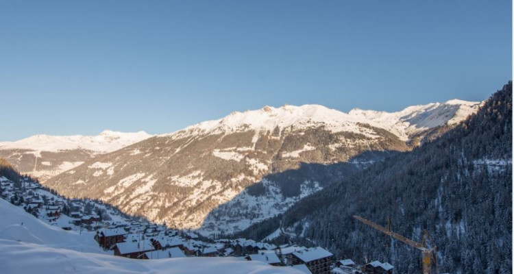 Magnifique chalet de très haut standing au pied des pistes de ski image 12