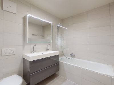 Superbe appartement 4.5p rénové, situation idéale à Bussigny image 9