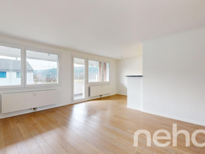 Moderne 4.5-Zimmerwohnung mit sonnigem verglastem Balkon in Roggwil image 3