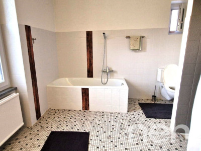 Unique et exclusif à Neuchâtel grande maison avec jardin image 9