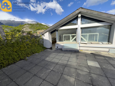 Sierre - bureau loft aux combles avec ample terrasse - Gobet image 2