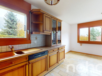 Villa mitoyenne avec jardin dans endroit calme proche de la forêt image 4