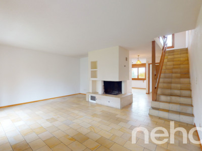 Villa mitoyenne avec jardin dans endroit calme proche de la forêt image 7