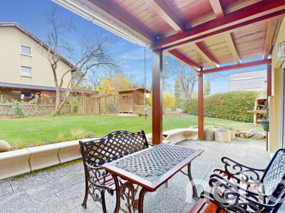 Villa mitoyenne avec jardin dans endroit calme proche de la forêt image 12