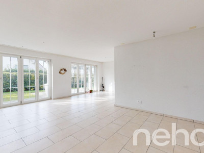 6.5-Zimmer Doppeleinfamilienhaus mit grosszügigem Garten image 6