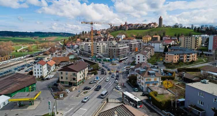 Commerce à 180 m gare CFF image 1