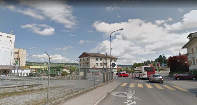 Commerce à 180 m gare CFF image 4