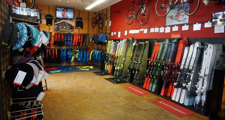 Commerce à 180 m gare CFF image 7