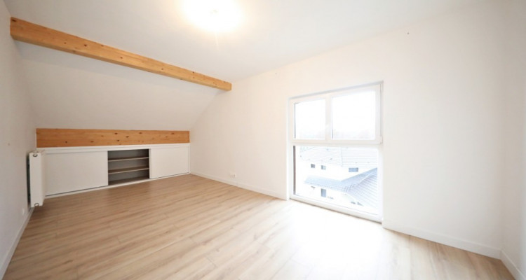 Magnifique appartement en duplex de 6 pièces à Divonnes-les-Bains image 3