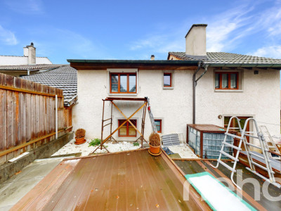 Vielseitiges Haus mit Einliegerwohnung, Musikzimmer und Pool! image 12