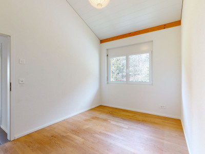 Rare! Bel attique traversant avec vue dégagée ? image 10