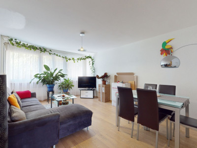 Bel appartement rénové avec 2 balcons proche de toutes commodités! image 2