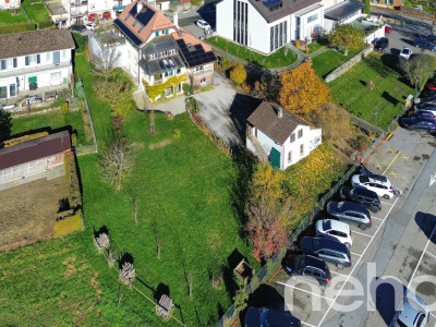 Belle parcelle pour maison à 1 ou 2 logements au centre dApples image 3