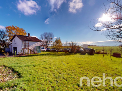 Belle parcelle pour maison à 1 ou 2 logements au centre dApples image 8