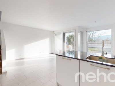 Charmante et lumineuse villa mitoyenne, comme neuve! image 9