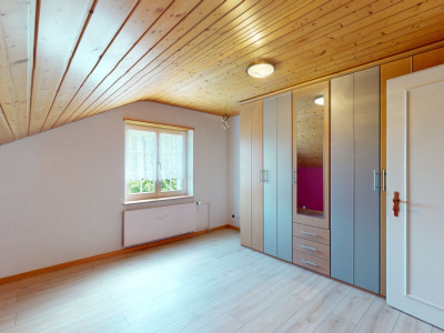 Fabelhaftes 9-Zimmer-Haus mit Einliegerwohnung und Pool image 11