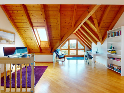 Helle 5.5-Zimmer-Maisonette-Dachwohnung image 12