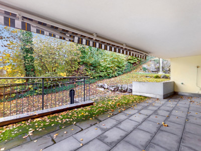 Neuwertige 3.5-Zimmer-Loftwohnung mit Atelier image 2