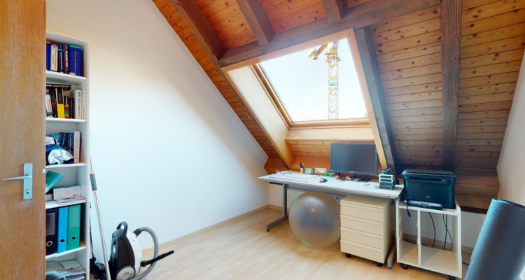 Traumhafte 3.5-Zimmerwohnung mit separatem Home-Office / Atelier! image 10