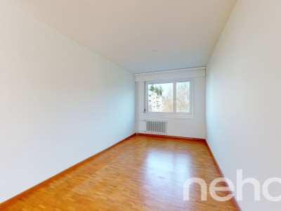 Helle 4.5-Zimmer-Wohnung image 3