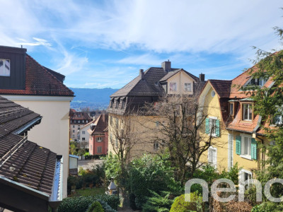 Schöne Wohnung mit gemütlicher Terrasse an ruhiger doch zentraler Lage image 1