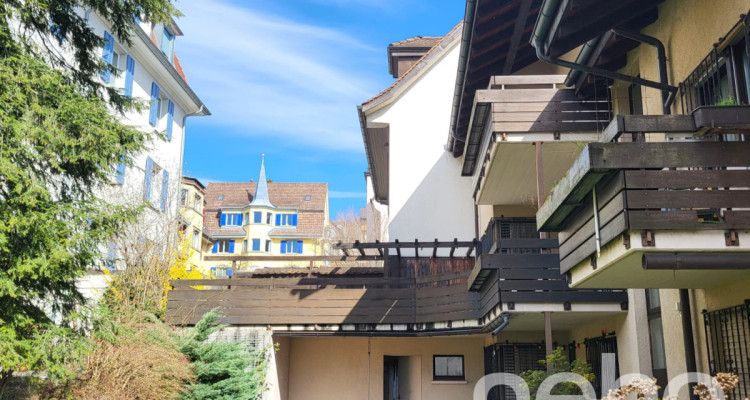1. OG: Schöne Wohnung mit fantastischer Terrasse, an zentraler Lage image 1