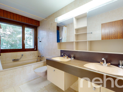 Grosszügiges Einfamilienhaus an stadtnaher Lage image 10