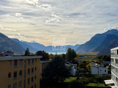 Magnifique Attique 4,5 panoramique avec terrasse de 55 m2 sud-ouest image 1