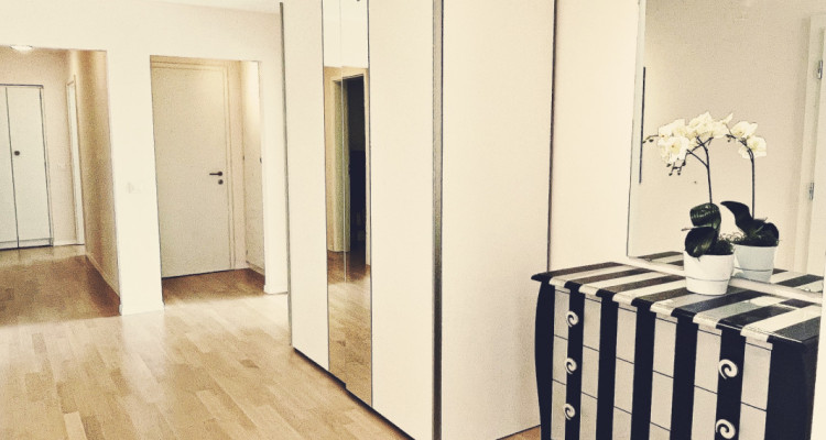 Appartement confortable et lumineux aux normes Minergie image 2
