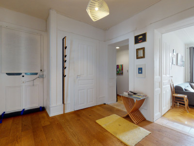 Appartement lumineux à 2 min à pieds de la Gare et jardin commun image 9