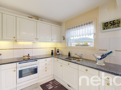 Sehr schöne 4.5-Z? Attikawohnung mit direktem Liftzugang image 5