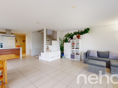 Aussergewöhnliche Maisonette-Wohnung: Wohnen wie im Einfamilienhaus! image 5