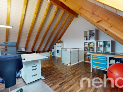 Aussergewöhnliche Maisonette-Wohnung: Wohnen wie im Einfamilienhaus! image 9