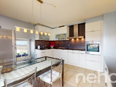 Superbe appartement duplex très lumineux avec de généreux espaces image 7