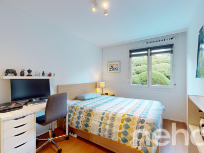 Spacieux rez-de-jardin avec terrasse et jardin privatif à Lutry image 11